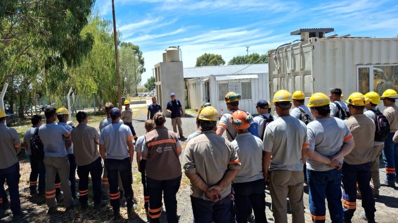 Asamblea en una cantera por el despido de 10 trabajadores